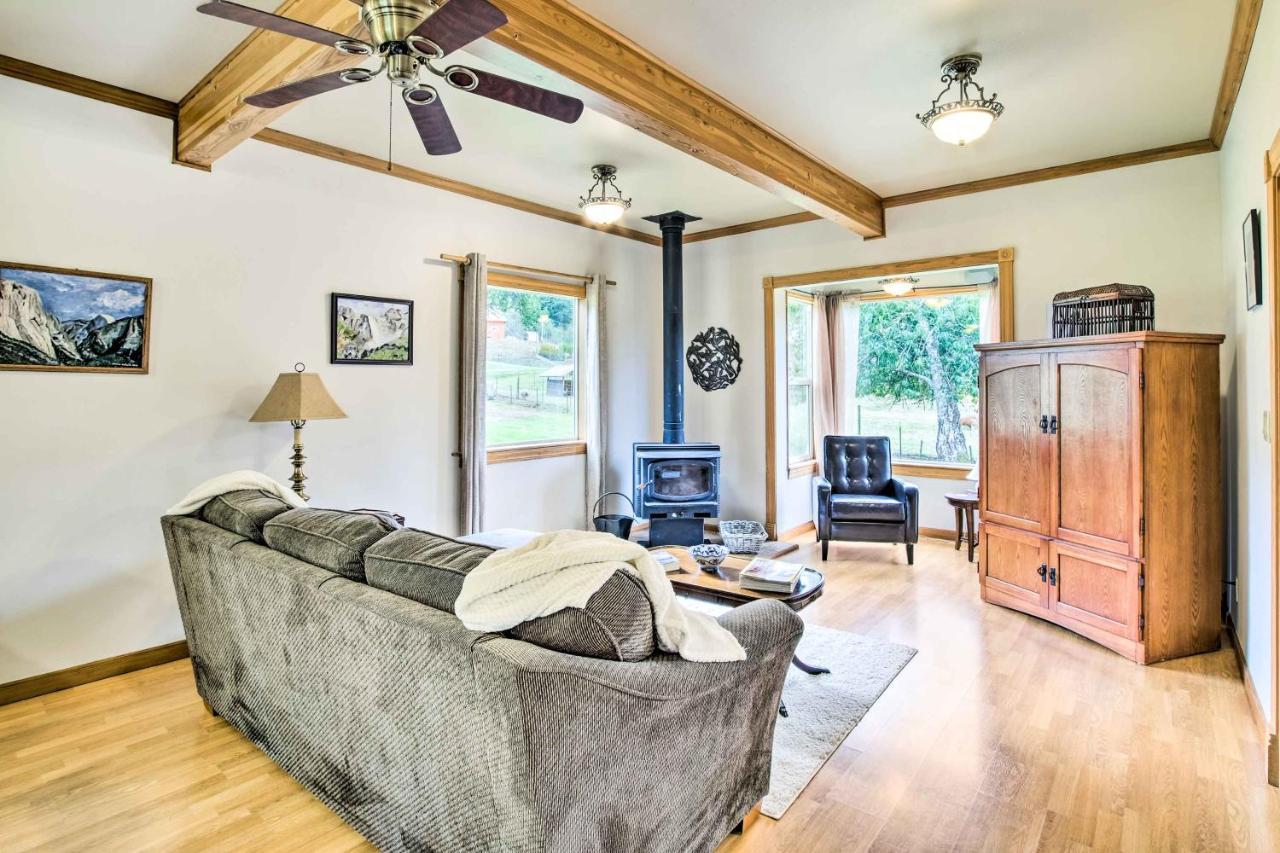 Quaint Coquille Getaway Near Beaches And Parks! Eksteriør bilde
