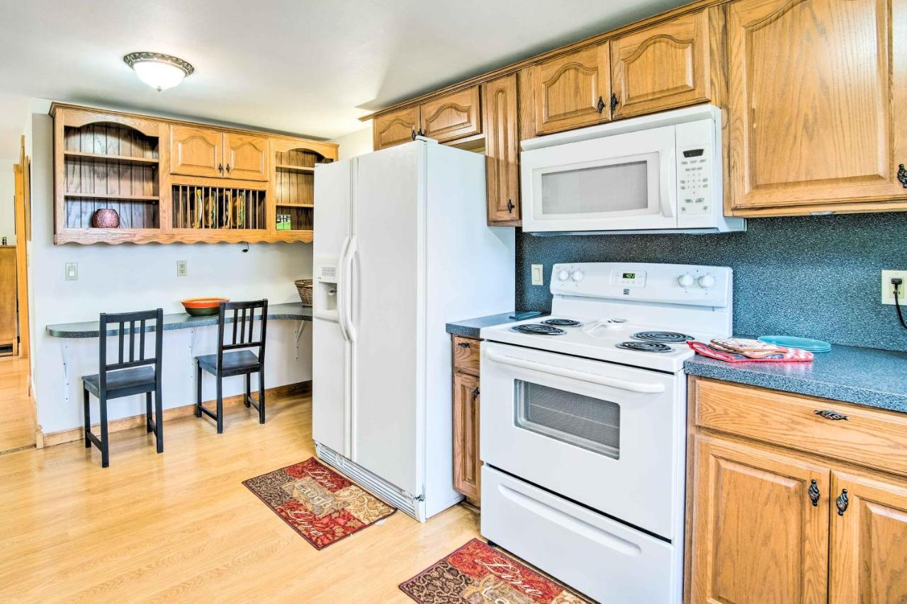 Quaint Coquille Getaway Near Beaches And Parks! Eksteriør bilde